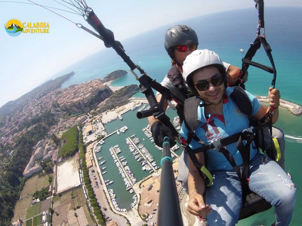 parapendio tropea www.calabriadventure.com